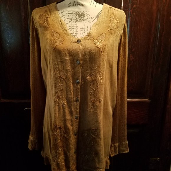 Roaman's Tops - Roaman's Gold Embroidery button blouse.  Size 14 Womens